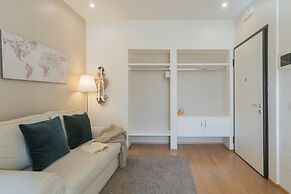 MT Studio by Rent All Como