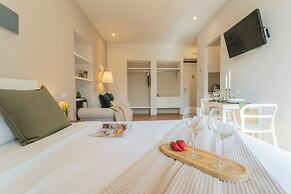 MT Studio by Rent All Como