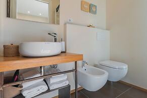 MT Studio by Rent All Como