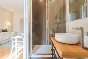 MT Studio by Rent All Como