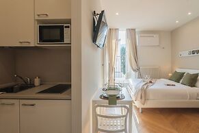 MT Studio by Rent All Como