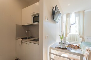 MT Studio by Rent All Como