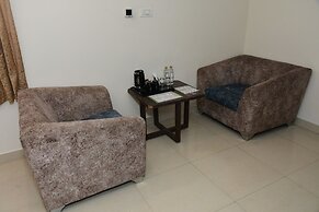 Sai Vihaar Inn & Suites