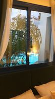 Paphos Pool View Apartment