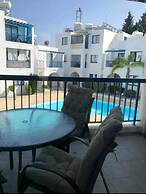 Paphos Pool View Apartment