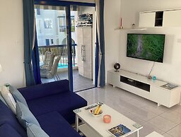Paphos Pool View Apartment