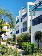 Paphos Pool View Apartment