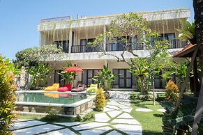 Mupu Jana G.House Keramas
