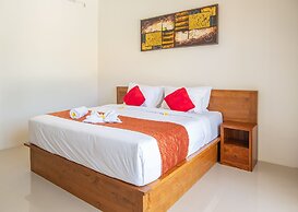 Mupu Jana G.House Keramas
