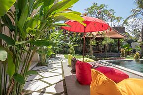 Mupu Jana G.House Keramas