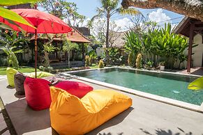 Mupu Jana G.House Keramas