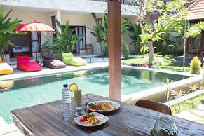 Mupu Jana G.House Keramas