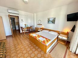 Apartment Luky 5