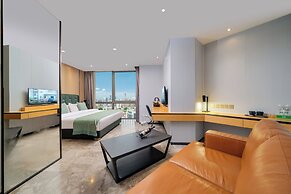 Weekend International Apartment
