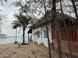 Dugong Bay Phu Quoc Ham Ninh Fishing Village Resort
