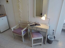 Castelopetra Studios