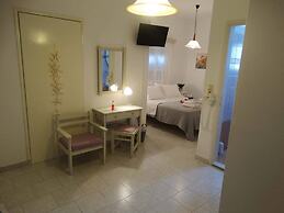 Castelopetra Studios