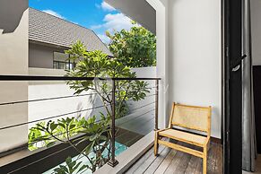 Elio Villa by Kozystay