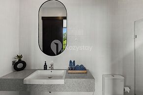 Elio Villa by Kozystay