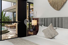 Elio Villa by Kozystay