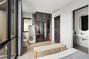 Elio Villa by Kozystay