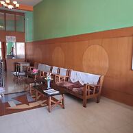 Sri Vinayaka Lodge
