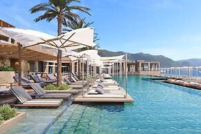 Oros Resort