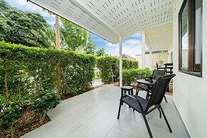 NaiHarn Private Oxavia Garden Bungalows