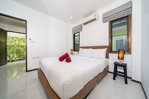 NaiHarn Private Oxavia Garden Bungalows