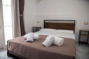 La Dolce Vita Rooms & Suites