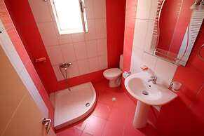 Ideal Holiday Apartments