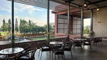 LION PARK HOTEL AND RESORT