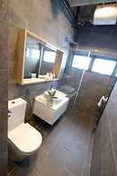 Membley Hotel & Residency