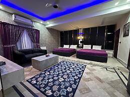 Membley Hotel & Residency