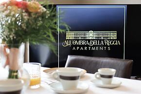 All'Ombra Della Reggia