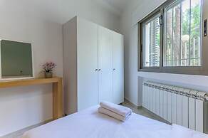 Orano -Chic 2-Bedroom Apt in Bsalim