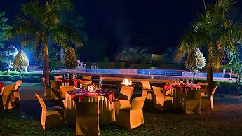 Orchard Retreat Resorts