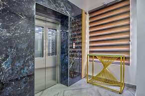 Everest Hotel Manali