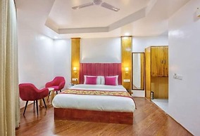 Everest Hotel Manali