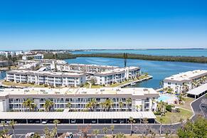 Waterfront Retreat in Longboat Key