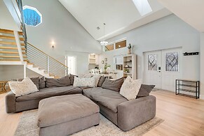 Sarasota Waterfront Pool Home With Dock