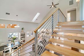 Sarasota Waterfront Pool Home With Dock