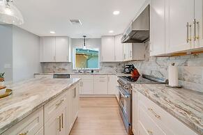 Sarasota Waterfront Pool Home With Dock