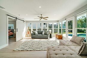 Sarasota Waterfront Pool Home With Dock