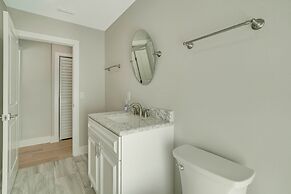 Sarasota Waterfront Pool Home With Dock