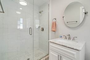 Sarasota Waterfront Pool Home With Dock