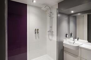 Premier Inn Guernsey St Peter Port - Admiral Park