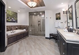 Contemporary 3 Bedroom Ski In, Ski Out Condo in the Heart of Beaver Cr