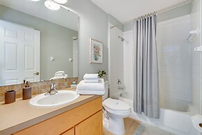 Luxury Championsgate Home Near Disney Parks!