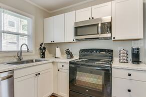 < 2 Mi to Uptown Charlotte: Home w/ Large Yard!